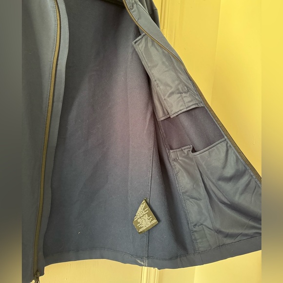 32 Degree Performance Jacket - Picture 5 of 6